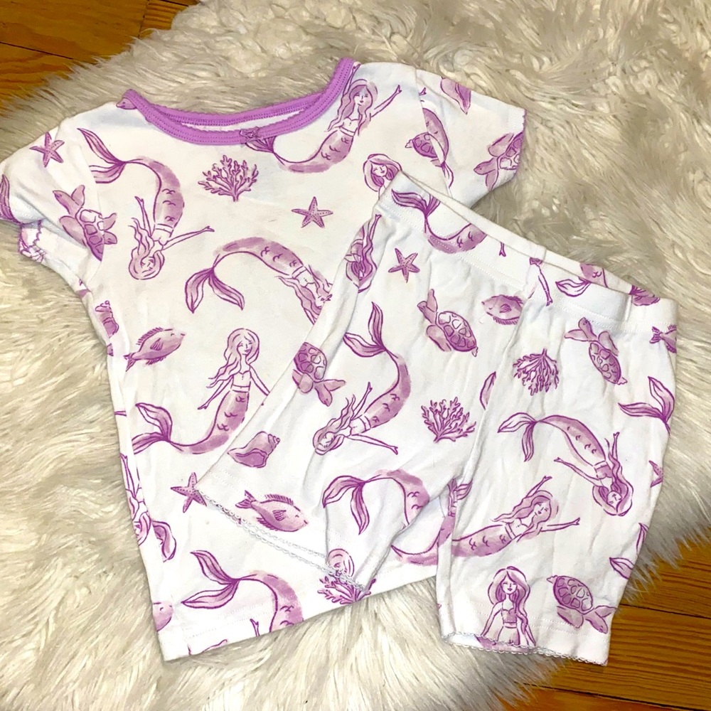 Mermaid 🧜🏼‍♀️ Pajama Set